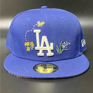 Los Angeles Dodgers Fitted Hat Blue LA New Era Floral Cap Sz 7 1/2 MLB Baseball